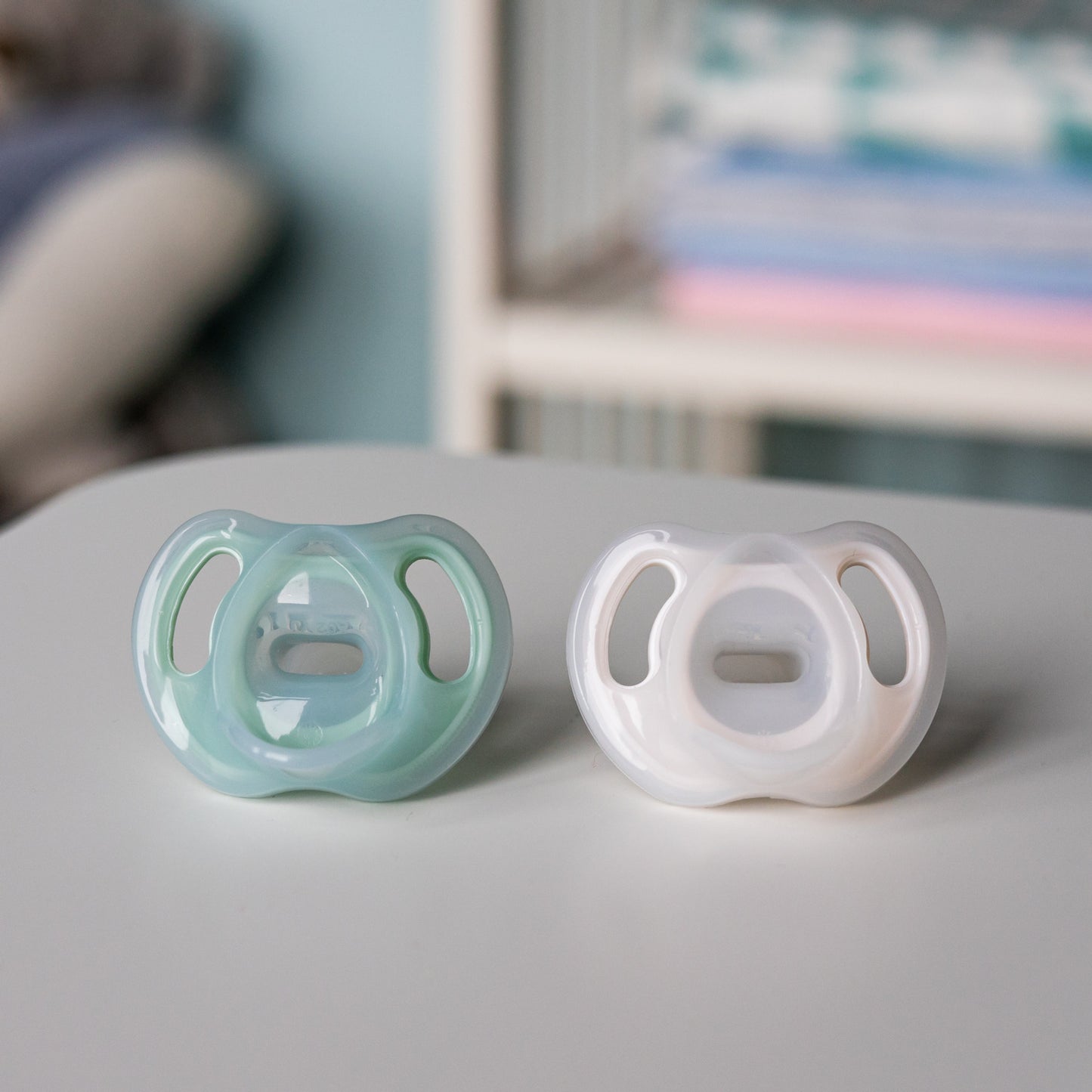 Ultra-light Soothers 2 Pack