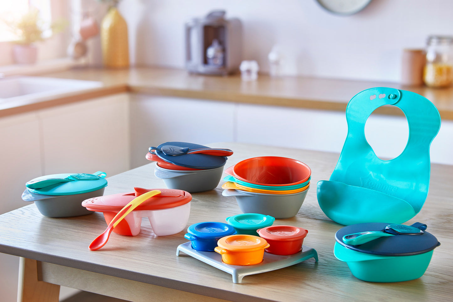 Easiscoop Lid and Easy Scoop Spoon 6m+